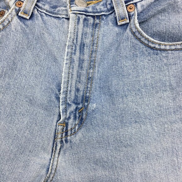 Vintage Levi's Jeans 505 Regular Fit Straight Leg Light Wash Cotton 28 x 31 READ - Picture 9 of 11